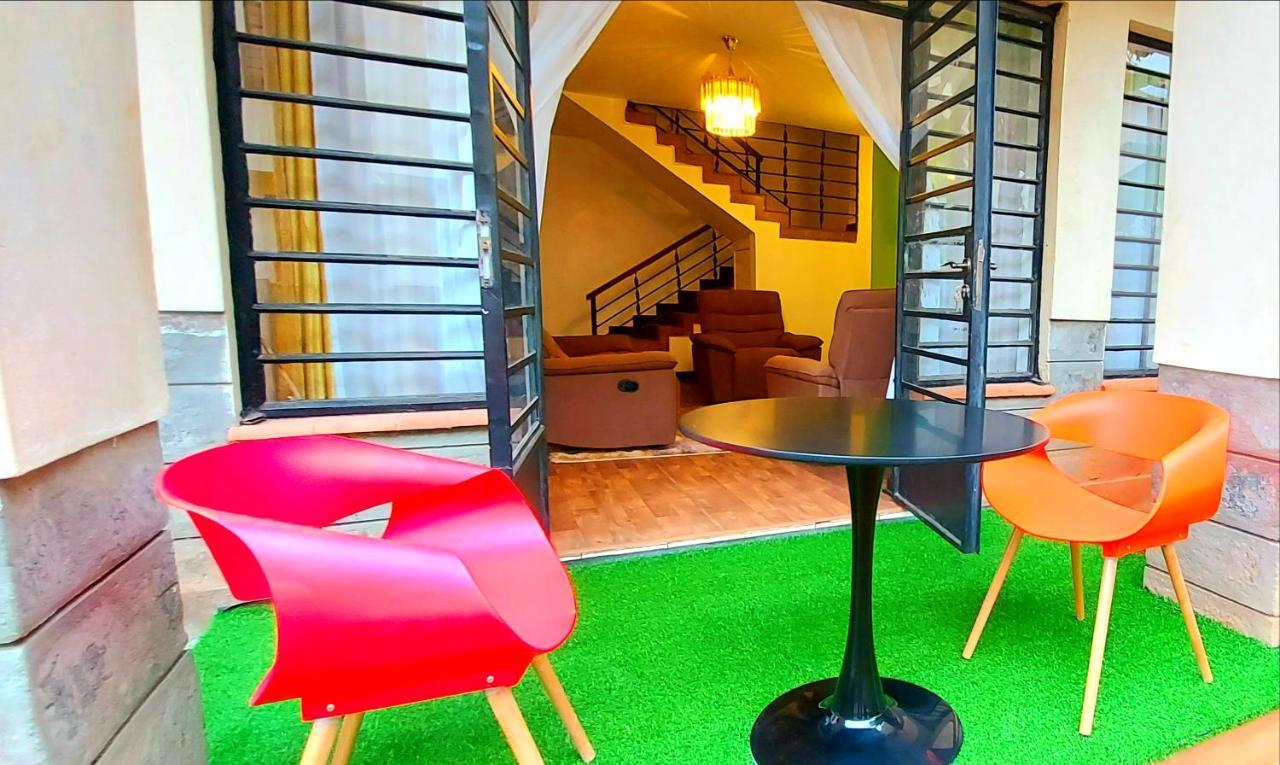 Pleasant Nest Homestay Near Jkia Airport And Sgr Station نيروبي المظهر الخارجي الصورة