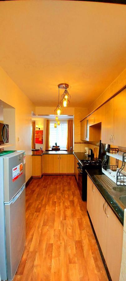 Pleasant Nest Homestay Near Jkia Airport And Sgr Station نيروبي المظهر الخارجي الصورة